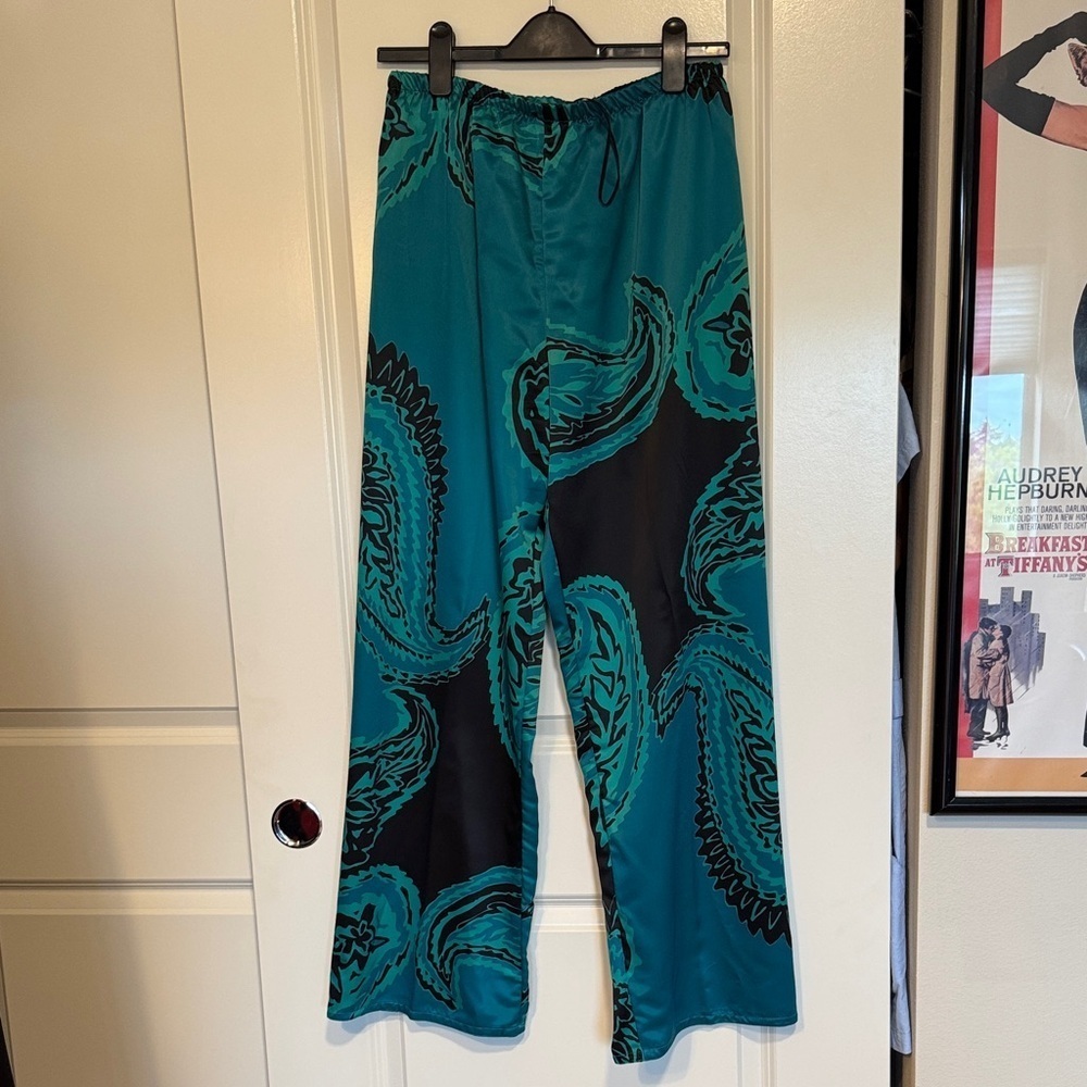 Oscar de la Renta Teal and Black Paisley Pants